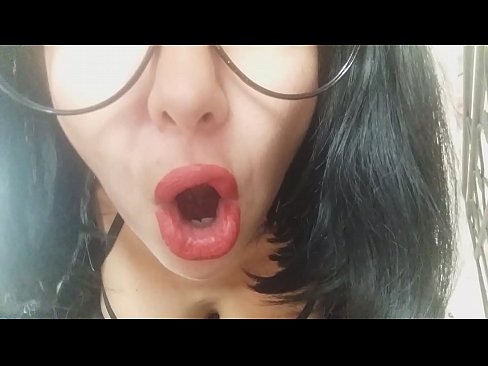 ❤️ Sthandwa, umama wakho ongamzali akakuvumeli ukuthi uye esikoleni namuhla... Ngikudinga kakhulu... Izocansi zaseRussia ku-porn zu.hentaivost.ru ❤